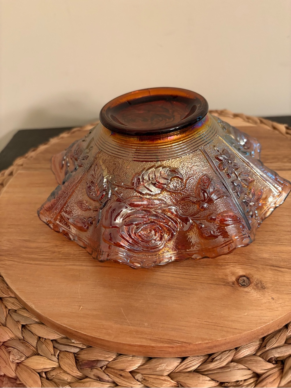 Imperial Glass Bowl Roses - Picture 2 of 6